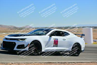 media/Oct-18-2025-Extreme Speed (Sat) [[d6d7e1fef1]]/Group 3 Purple/Session 2 (Turn 3)/